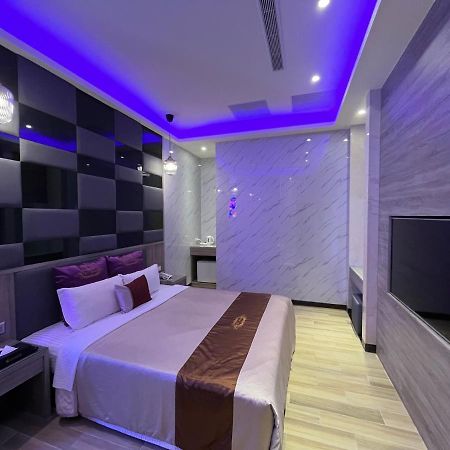 Purple Rainbow Motel Tajpej Kültér fotó